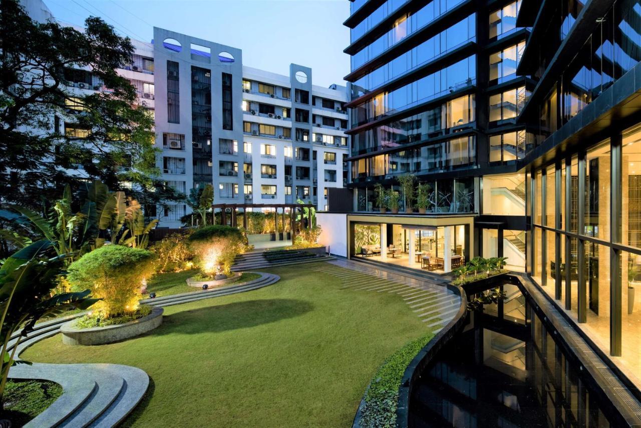 Radisson Blu Mumbai International Airport Hotel Luaran gambar The Park, Hyderabad